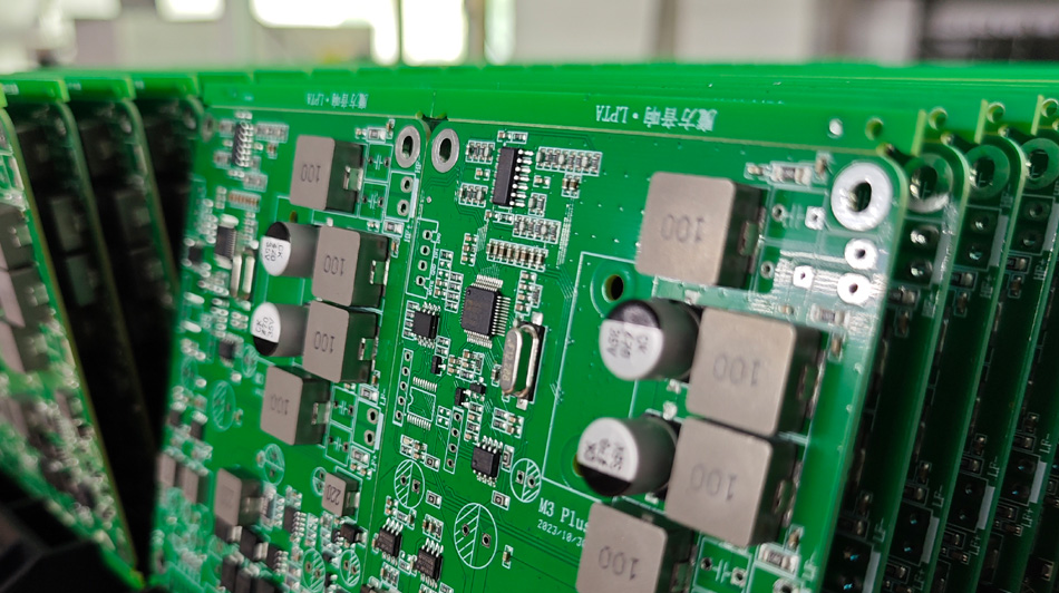 လျင်မြန်စွာတုန့်ပြန်မှု - PCBA စက်ရုံများကိုအရောင်းအ 0 ယ် 0 န်ဆောင်မှုသည်ဖောက်သည်ကျေနပ်မှုကိုမည်သို့သေချာစေနိုင်သနည်း။