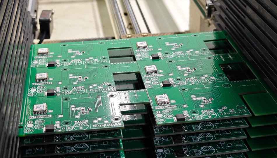 PCBA အပြောင်းအလဲနဲ့ပူးပေါင်းဆောင်ရွက်မှုနှင့်ပူးပေါင်းမှုအတွက်ပုန်းအောင်းသင့်သောကုန်ကျစရိတ်များကိုမည်သို့လျှော့ချနည်း